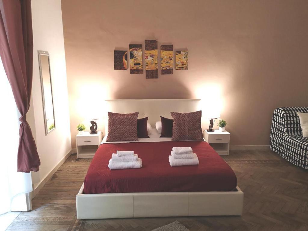 Bed and Breakfast Domus Luigi Leone 2 Neapol Exteriér fotografie